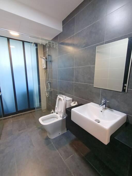C0704 Almas Suite Seaview & Netflix Stay Nusajaya  Ngoại thất bức ảnh